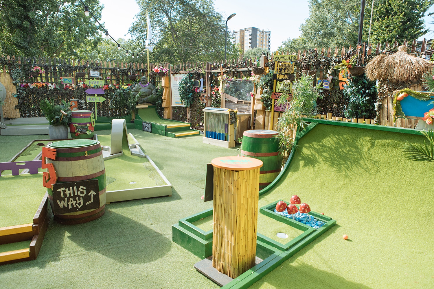 Crazy Golf in London Best Mini Golf Courses Near You
