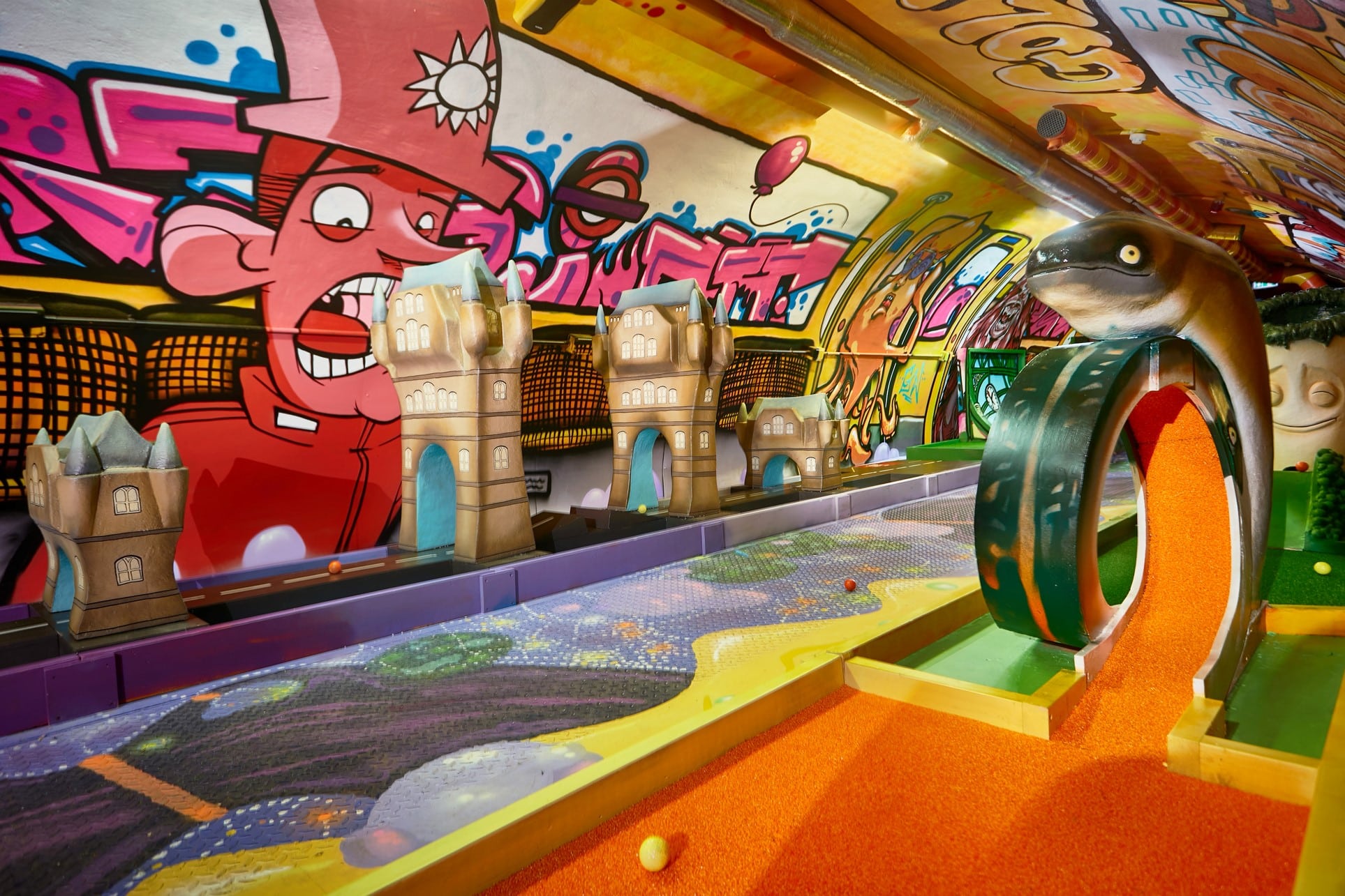 Crazy Golf In London Best Mini Golf Courses Near You
